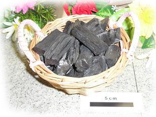 ����Y009040